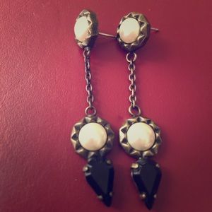 Beautiful Art Deco Earrings